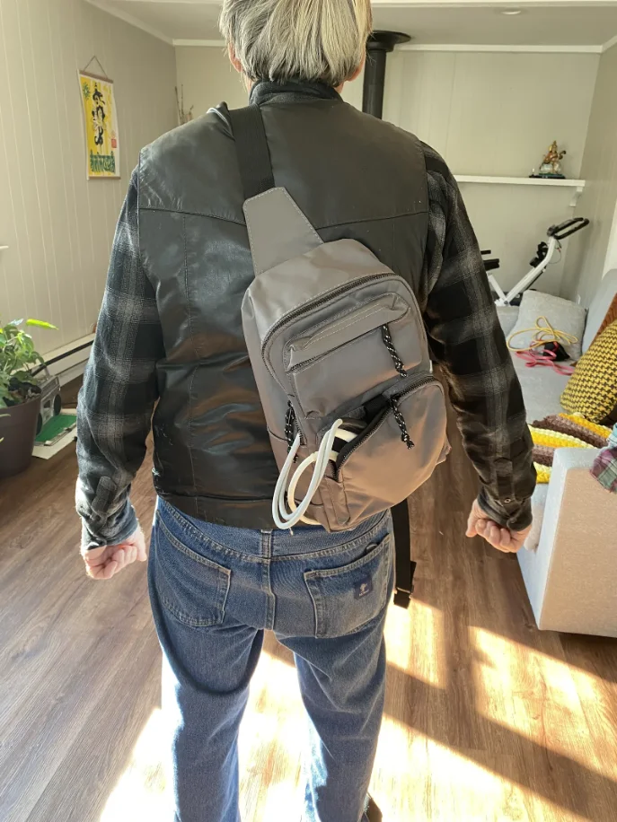 Person carrying an LVAD shoulder bag